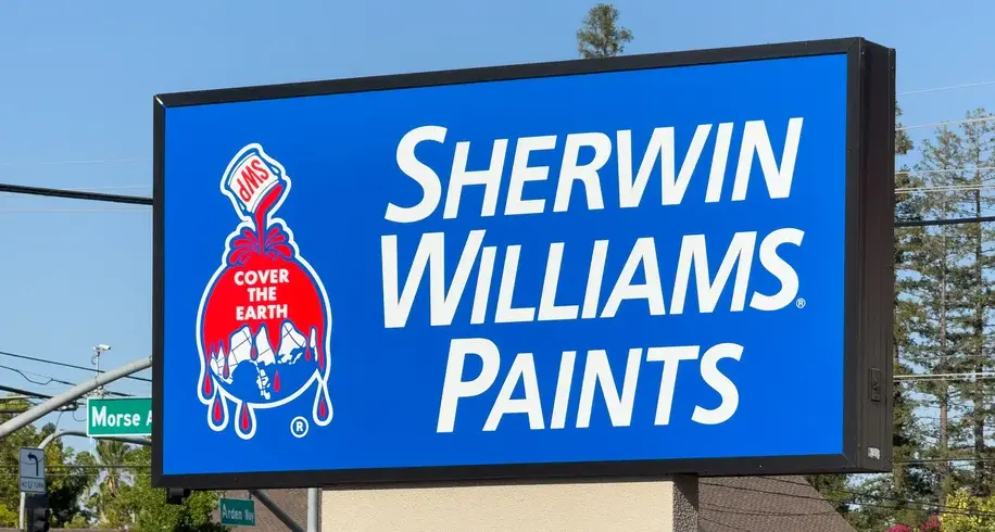 custom lighted pole signs